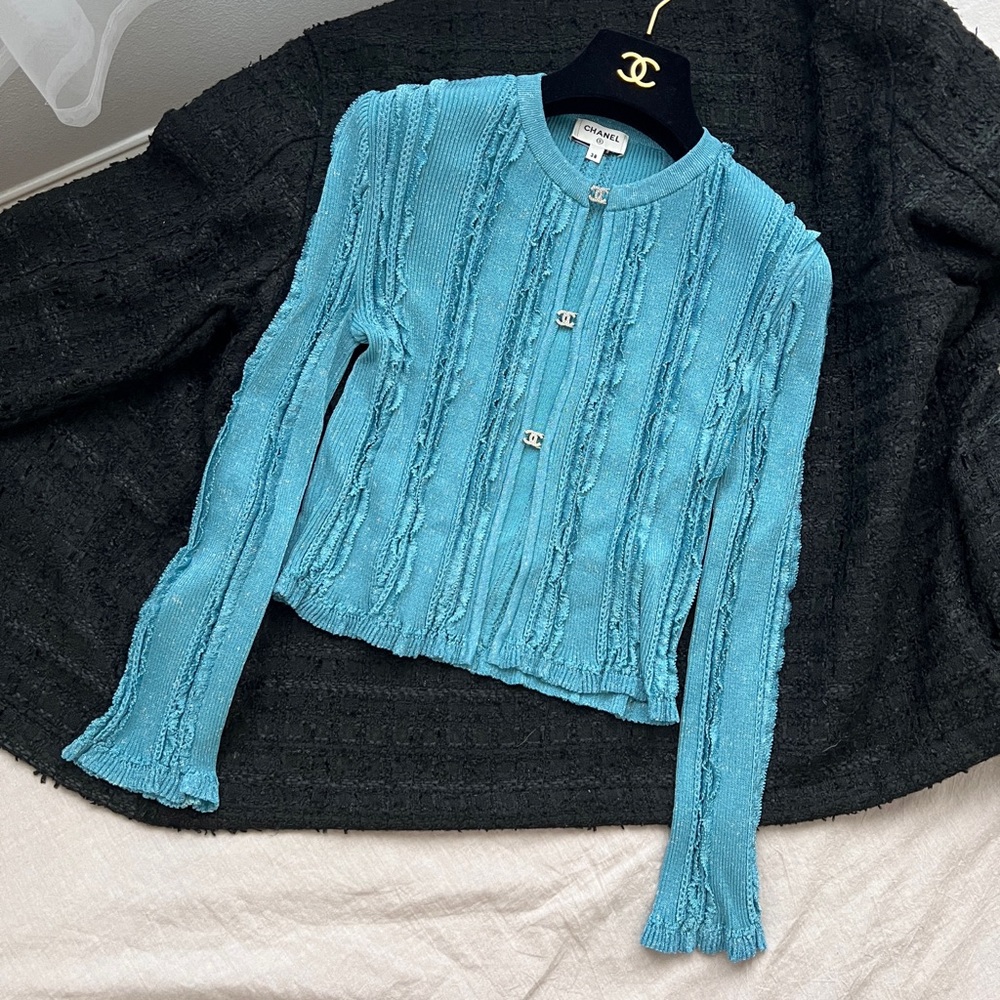 Auth Chanel 23P Pearl CC Viscose Blue Cardigan  - Size 38